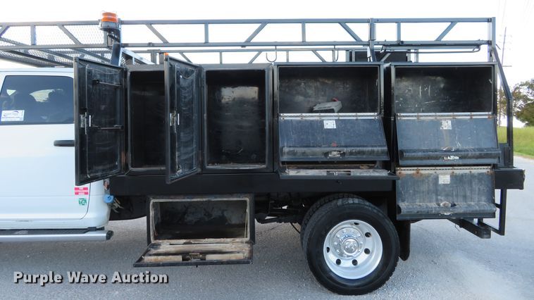 image for item DH1245 2014 Dodge Ram 5500HD  Crew Cab flatbed truck