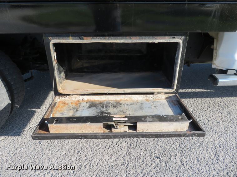 image for item DH1245 2014 Dodge Ram 5500HD  Crew Cab flatbed truck