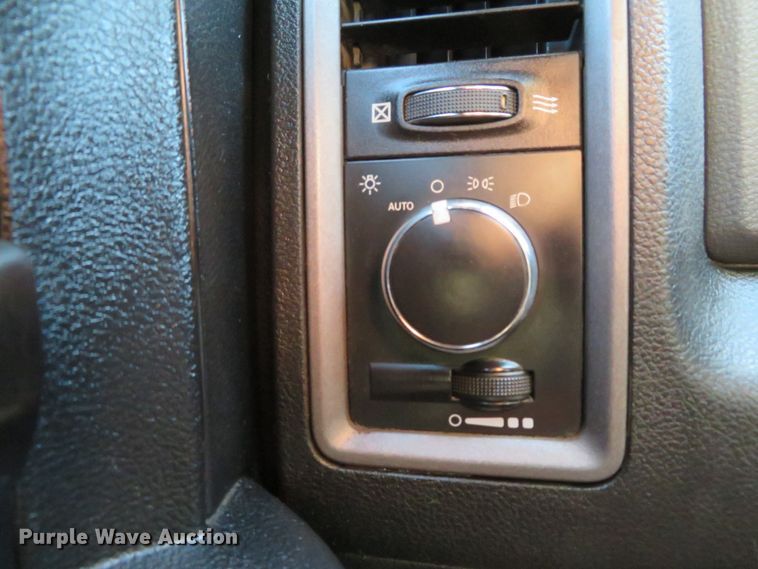 image for item DH1245 2014 Dodge Ram 5500HD  Crew Cab flatbed truck