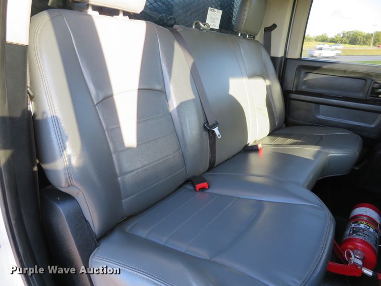 image for item DH1245 2014 Dodge Ram 5500HD  Crew Cab flatbed truck