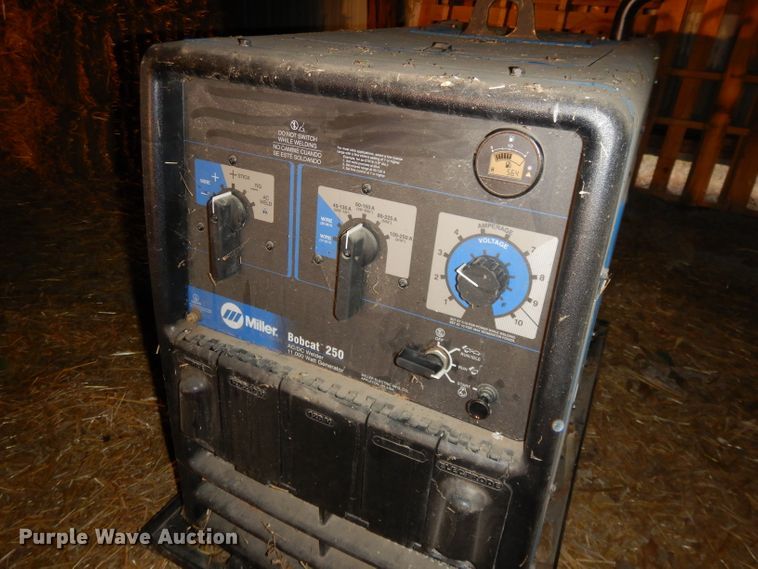 image for item DH3275 Miller Bobcat 250 welder/generator