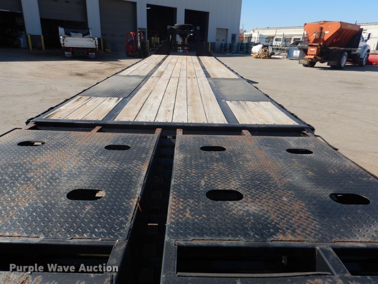 image for item DH5210 2016 Big Tex equipment trailer