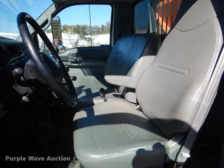 image for item DH5212 2008 Ford F750 Super Duty XLT  flat dump bed truck