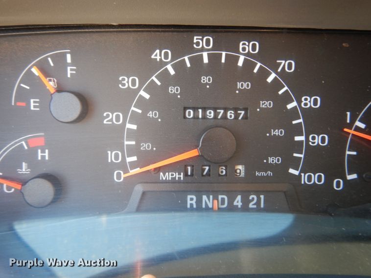 image for item DH5212 2008 Ford F750 Super Duty XLT  flat dump bed truck