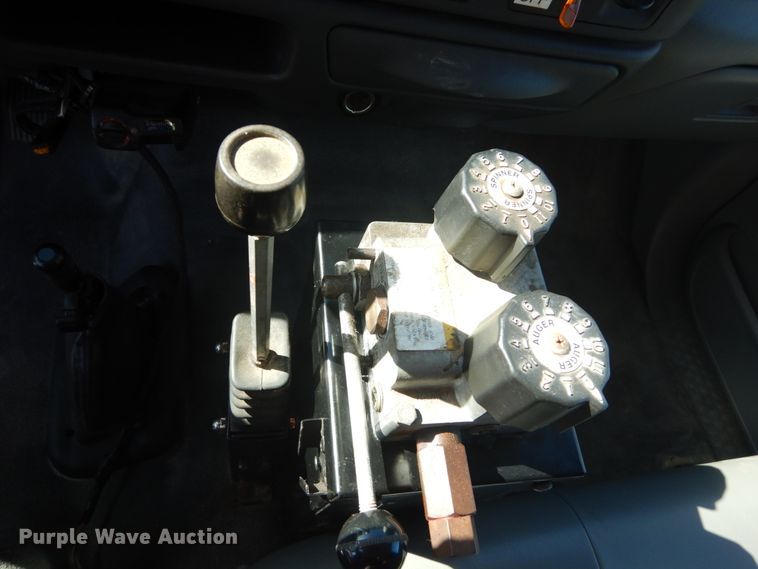 image for item DH5212 2008 Ford F750 Super Duty XLT  flat dump bed truck