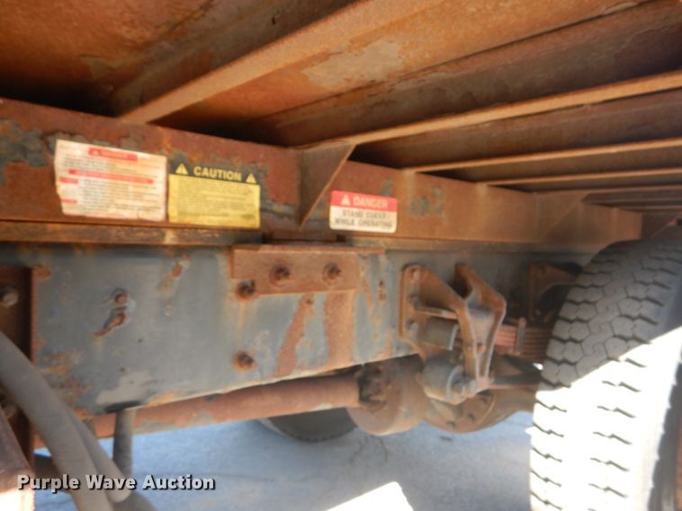 image for item DH5212 2008 Ford F750 Super Duty XLT  flat dump bed truck