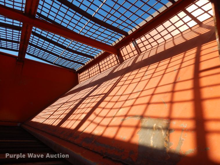 image for item DH5212 2008 Ford F750 Super Duty XLT  flat dump bed truck