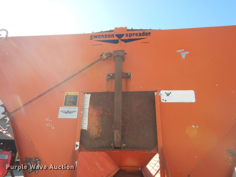 image for item DH5212 2008 Ford F750 Super Duty XLT  flat dump bed truck