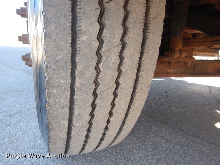 image for item DH5212 2008 Ford F750 Super Duty XLT  flat dump bed truck