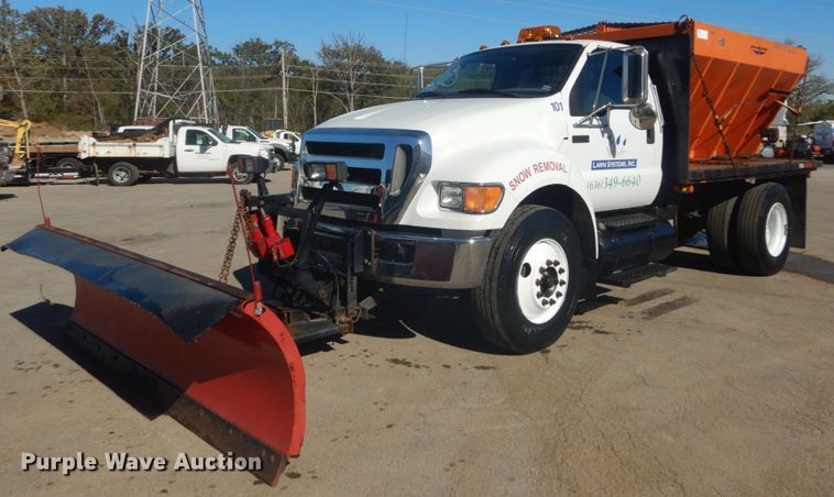 image for item DH5213 2008 Ford F750 Super Duty XLT  flat dump bed truck