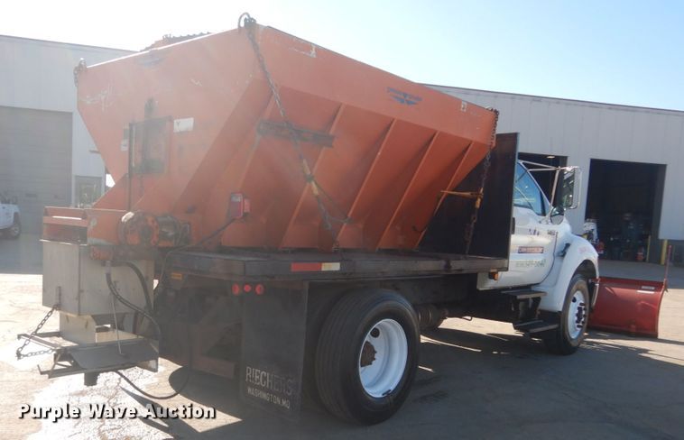 image for item DH5213 2008 Ford F750 Super Duty XLT  flat dump bed truck