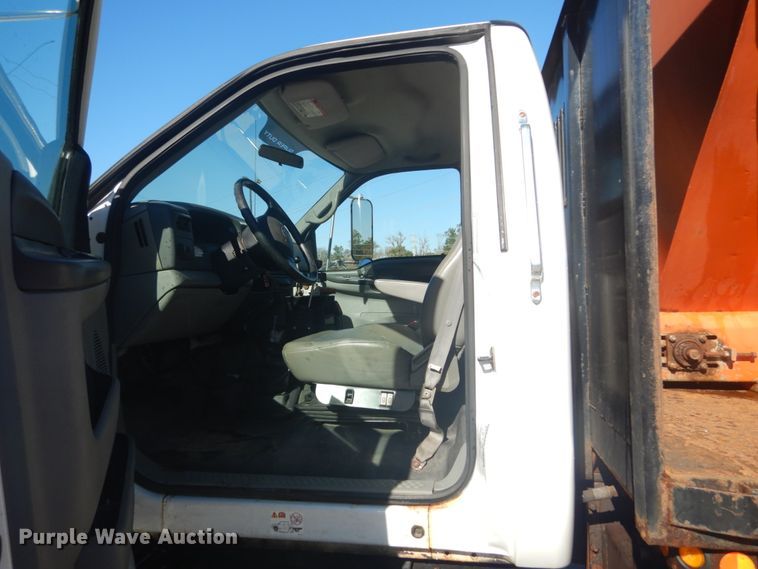 image for item DH5213 2008 Ford F750 Super Duty XLT  flat dump bed truck