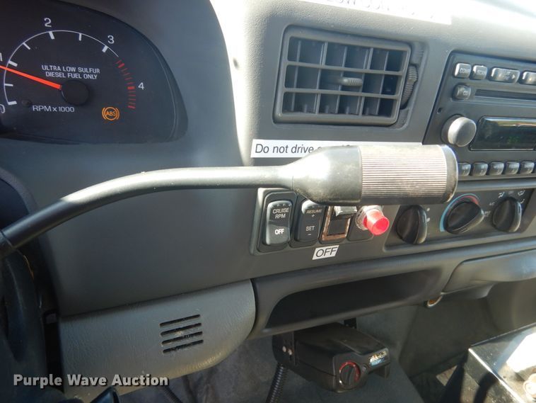 image for item DH5213 2008 Ford F750 Super Duty XLT  flat dump bed truck