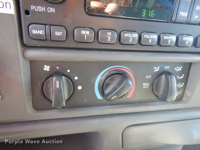 image for item DH5213 2008 Ford F750 Super Duty XLT  flat dump bed truck