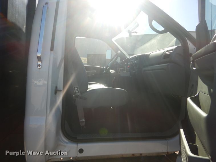 image for item DH5213 2008 Ford F750 Super Duty XLT  flat dump bed truck