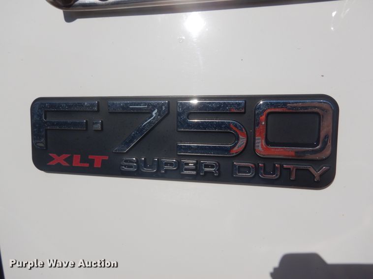 image for item DH5213 2008 Ford F750 Super Duty XLT  flat dump bed truck