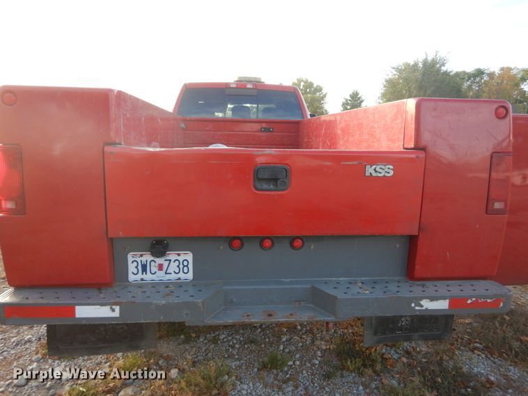 image for item DH5218 2011 Dodge Ram 5500HD SLT  Crew Cab utility truck