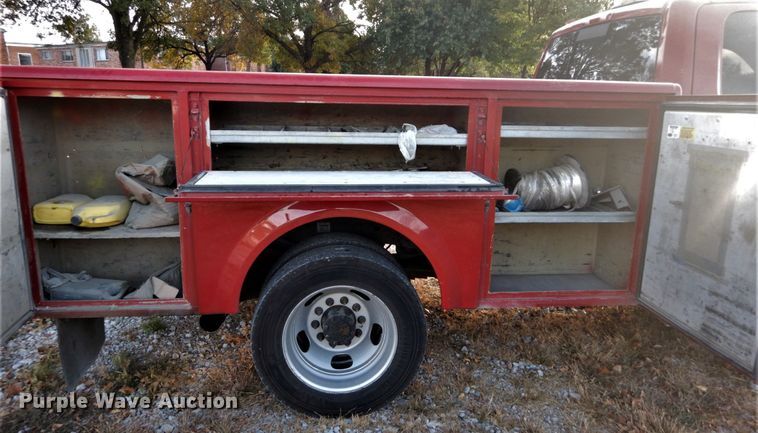 image for item DH5218 2011 Dodge Ram 5500HD SLT  Crew Cab utility truck