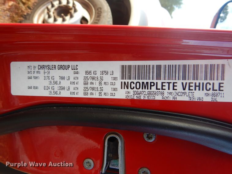 image for item DH5218 2011 Dodge Ram 5500HD SLT  Crew Cab utility truck