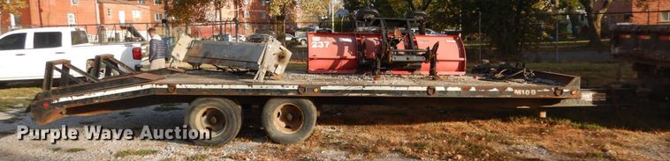 image for item DH5219 2000 Millennium equipment trailer