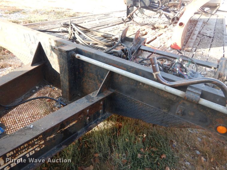 image for item DH5219 2000 Millennium equipment trailer