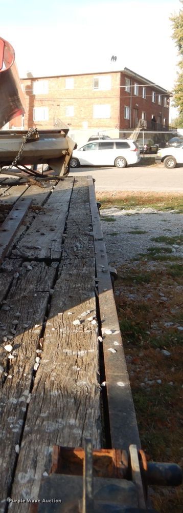 image for item DH5219 2000 Millennium equipment trailer