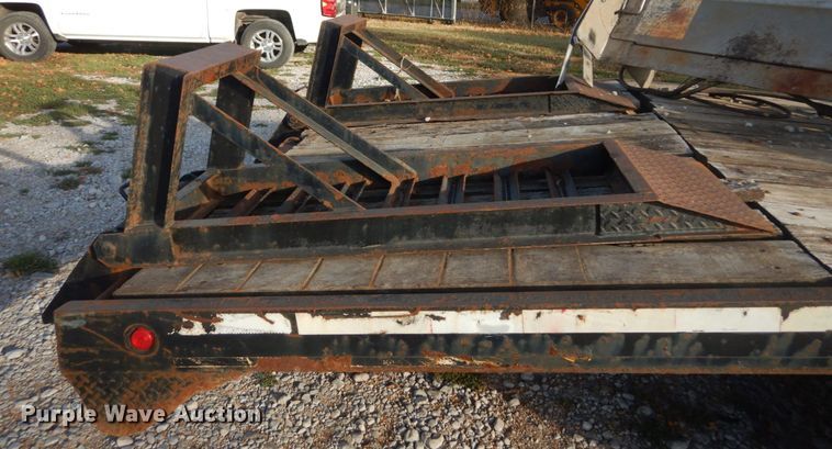 image for item DH5219 2000 Millennium equipment trailer