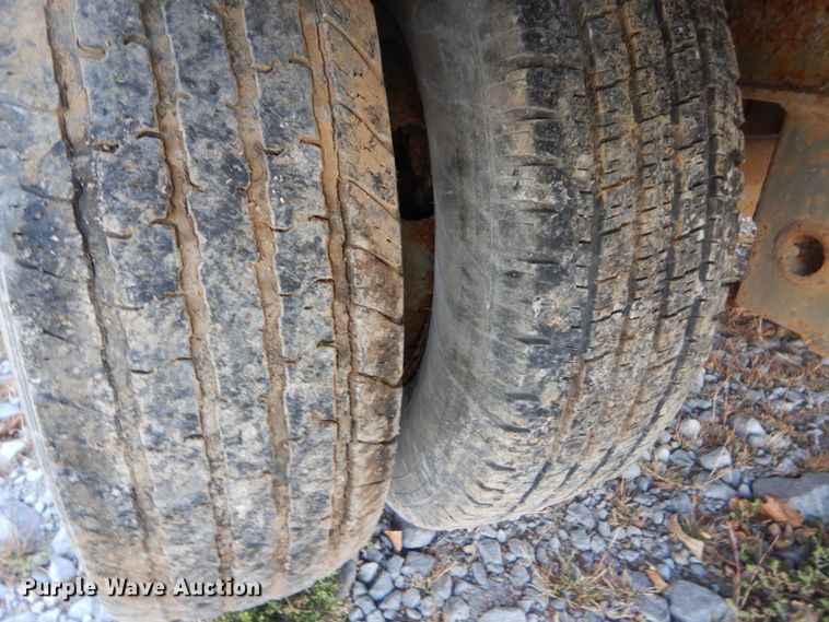 image for item DH5219 2000 Millennium equipment trailer