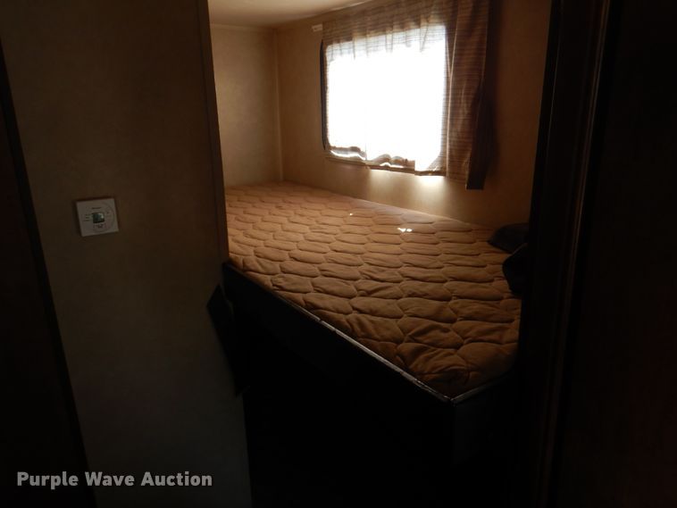 image for item DH5380 2017 Forest River Wildwood X-Lite 201-BHXL  camper