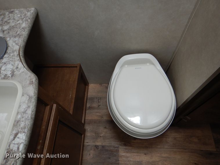 image for item DH5380 2017 Forest River Wildwood X-Lite 201-BHXL  camper