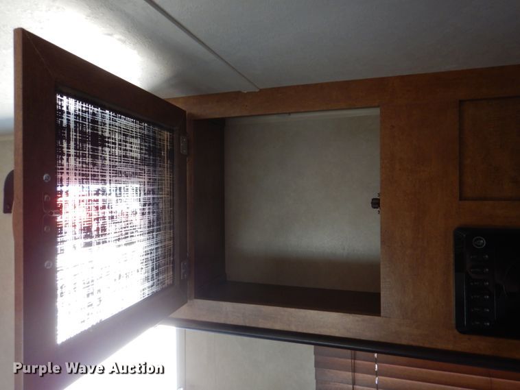 image for item DH5380 2017 Forest River Wildwood X-Lite 201-BHXL  camper