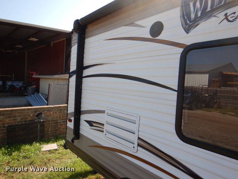 image for item DH5380 2017 Forest River Wildwood X-Lite 201-BHXL  camper