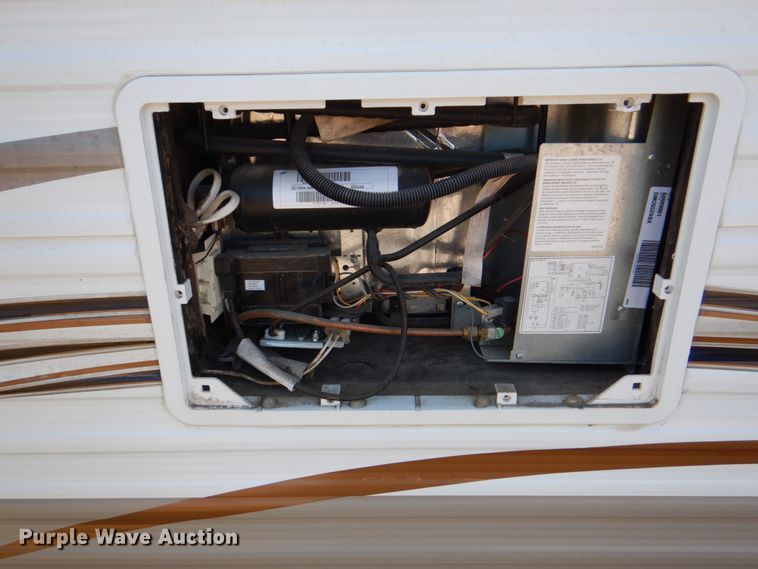 image for item DH5380 2017 Forest River Wildwood X-Lite 201-BHXL  camper