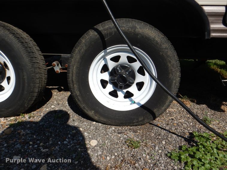 image for item DH5380 2017 Forest River Wildwood X-Lite 201-BHXL  camper