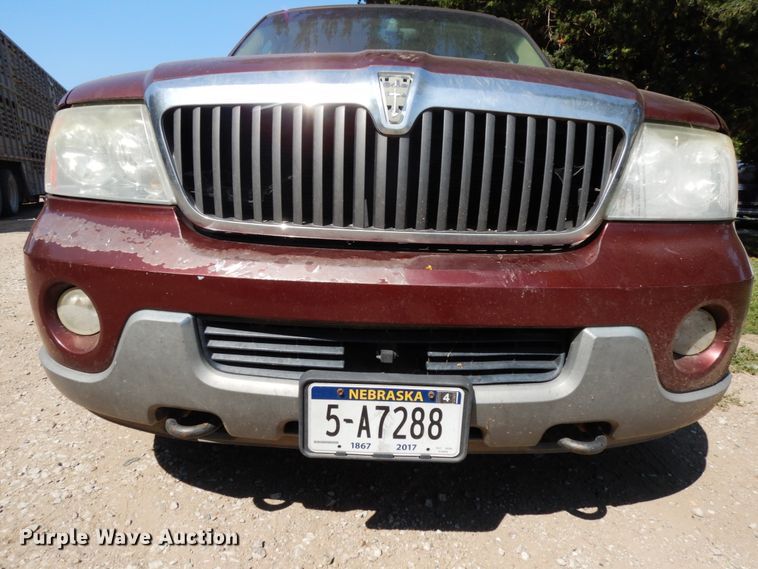 image for item DH6592 2003 Lincoln Navigator  SUV