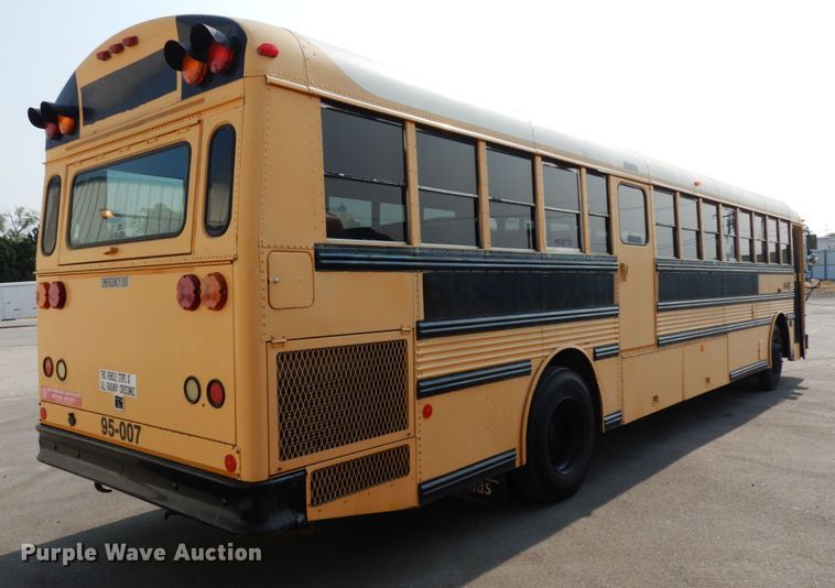 image for item DH6644 1995 Thomas Built Saf-T-Liner  school bus