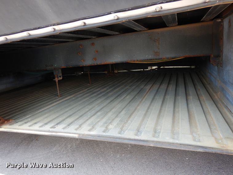 image for item DH6644 1995 Thomas Built Saf-T-Liner  school bus