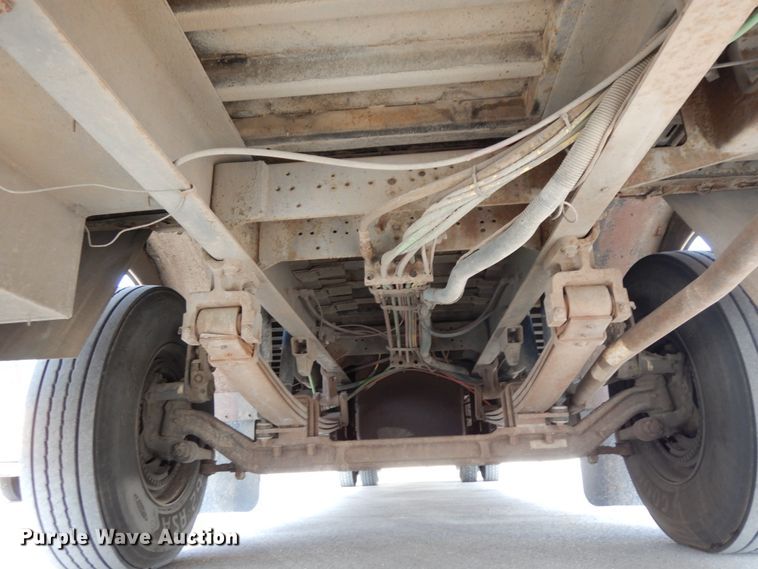 image for item DH6644 1995 Thomas Built Saf-T-Liner  school bus