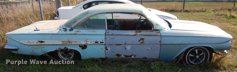 image for item DH6692 1961 Chevrolet Impala  Sport Coupe