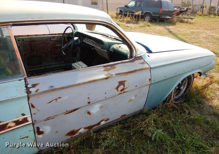 image for item DH6692 1961 Chevrolet Impala  Sport Coupe