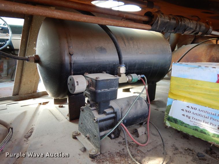 image for item DH6692 1961 Chevrolet Impala  Sport Coupe