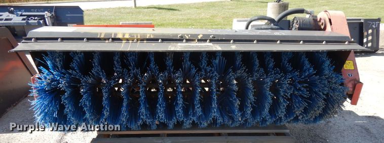 image for item DH6696 Toro Groundmaster broom