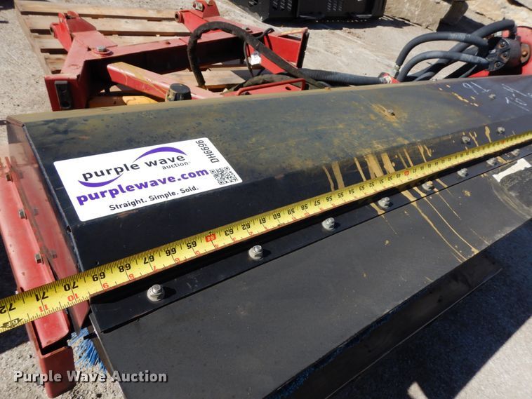 image for item DH6696 Toro Groundmaster broom