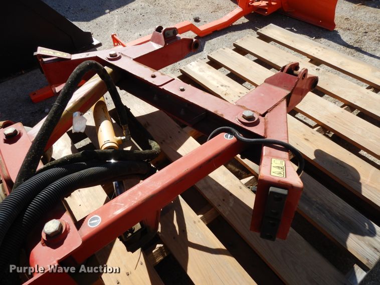 image for item DH6696 Toro Groundmaster broom