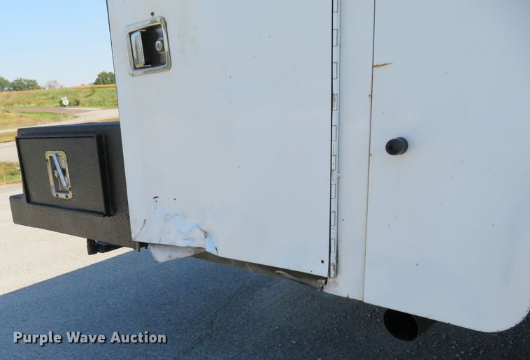 image for item DI3755 2008 Dodge Ram 5550HD  utility truck