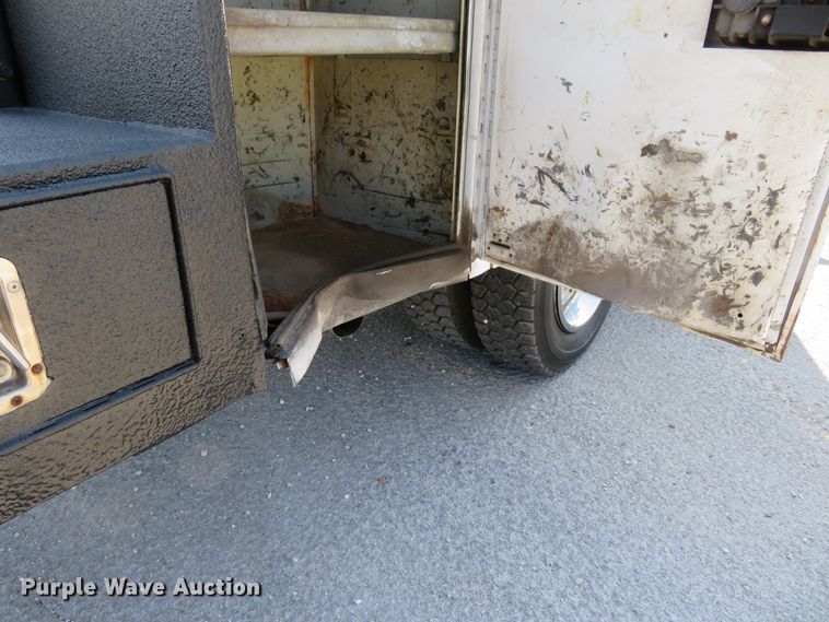 image for item DI3755 2008 Dodge Ram 5550HD  utility truck