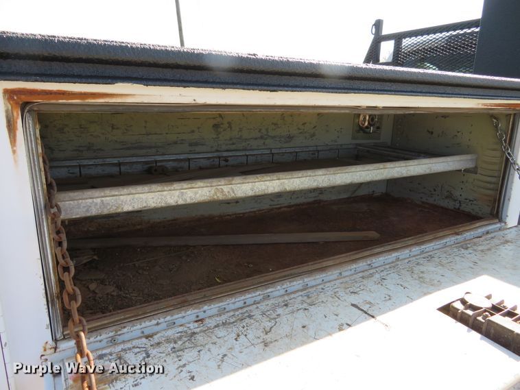 image for item DI3755 2008 Dodge Ram 5550HD  utility truck