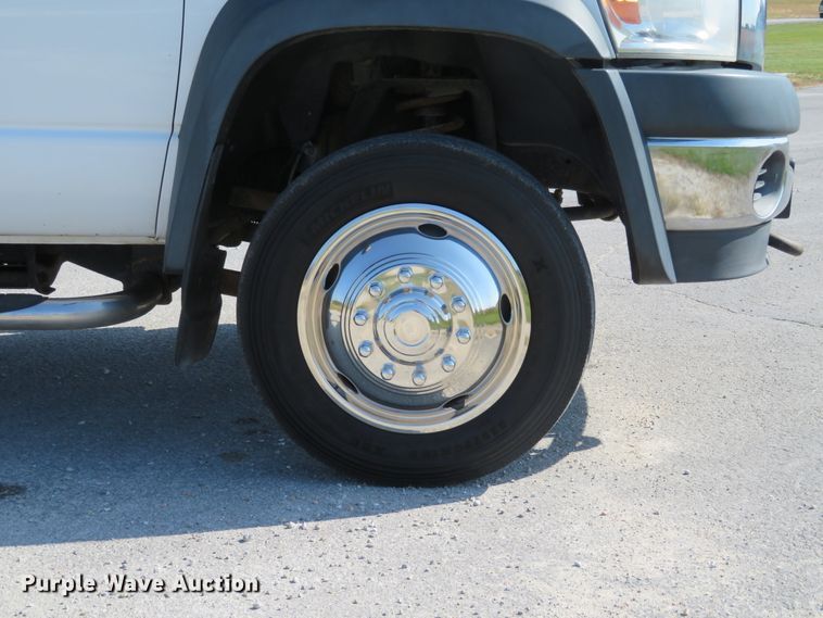 image for item DI3755 2008 Dodge Ram 5550HD  utility truck