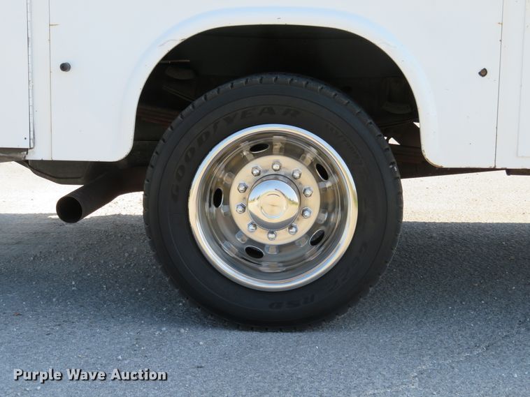 image for item DI3755 2008 Dodge Ram 5550HD  utility truck