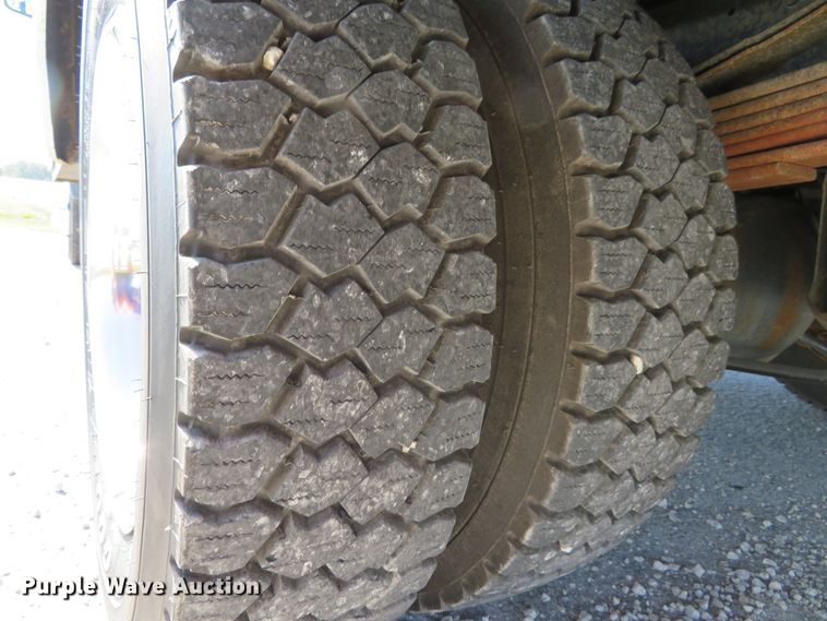 image for item DI3755 2008 Dodge Ram 5550HD  utility truck